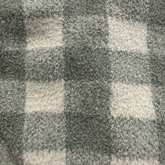 Sincerely Jule’s Plaid Women's Sweater Two Piece Set - Picture 8 of 9